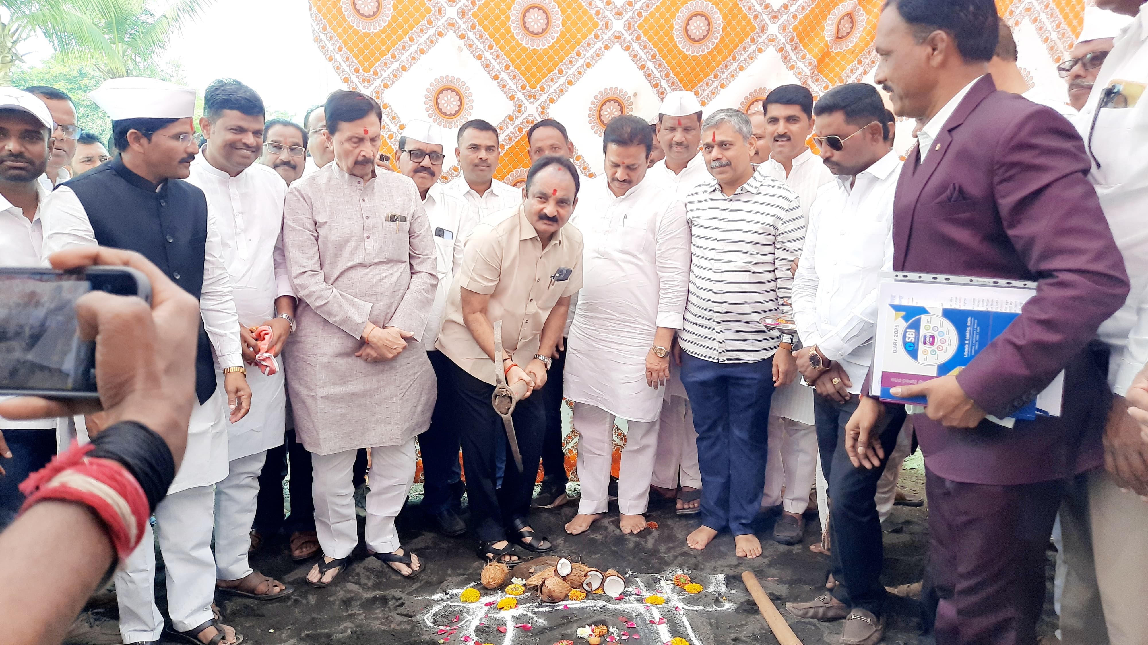 सहकार विभागाशी निगडीत सर्व संस्थांचा कारभार पादर्शक असावा - मदत व पुनर्वसन मंत्री मकरंद पाटील