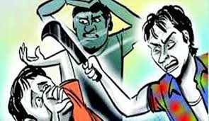 साताऱ्यात १७ वर्षीय युवकावर कोयत्याने हल्ला, चौघांवर गुन्हा दाखल 