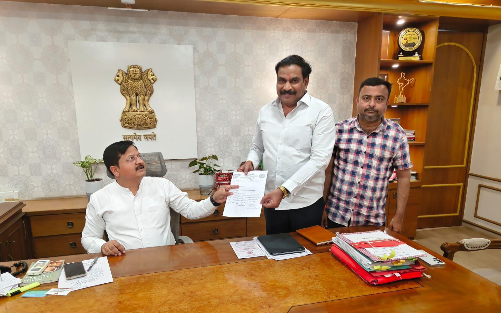 फलटण पंचायत समिती सभापती निवडणुकी साठी  निवडणूक निर्णय अधिकारी सौ. प्रियांका आंबेकर( प्रांत ) तथा उपविभागीय अधिकारी फलटण यांचे ऐवजी दुसरा अधिकारी द्या:शिवसेना जिल्हाप्रमुख श्री .चंद्रकांत दादा जाधव.  