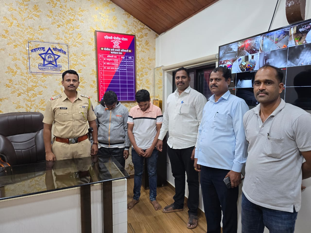 गोदवले खुर्द येथील सावकारकीच्या त्रासातून आत्महत्या करण्यास प्रवृत्त करणाऱ्या दोन फरार आरोपींना अटक